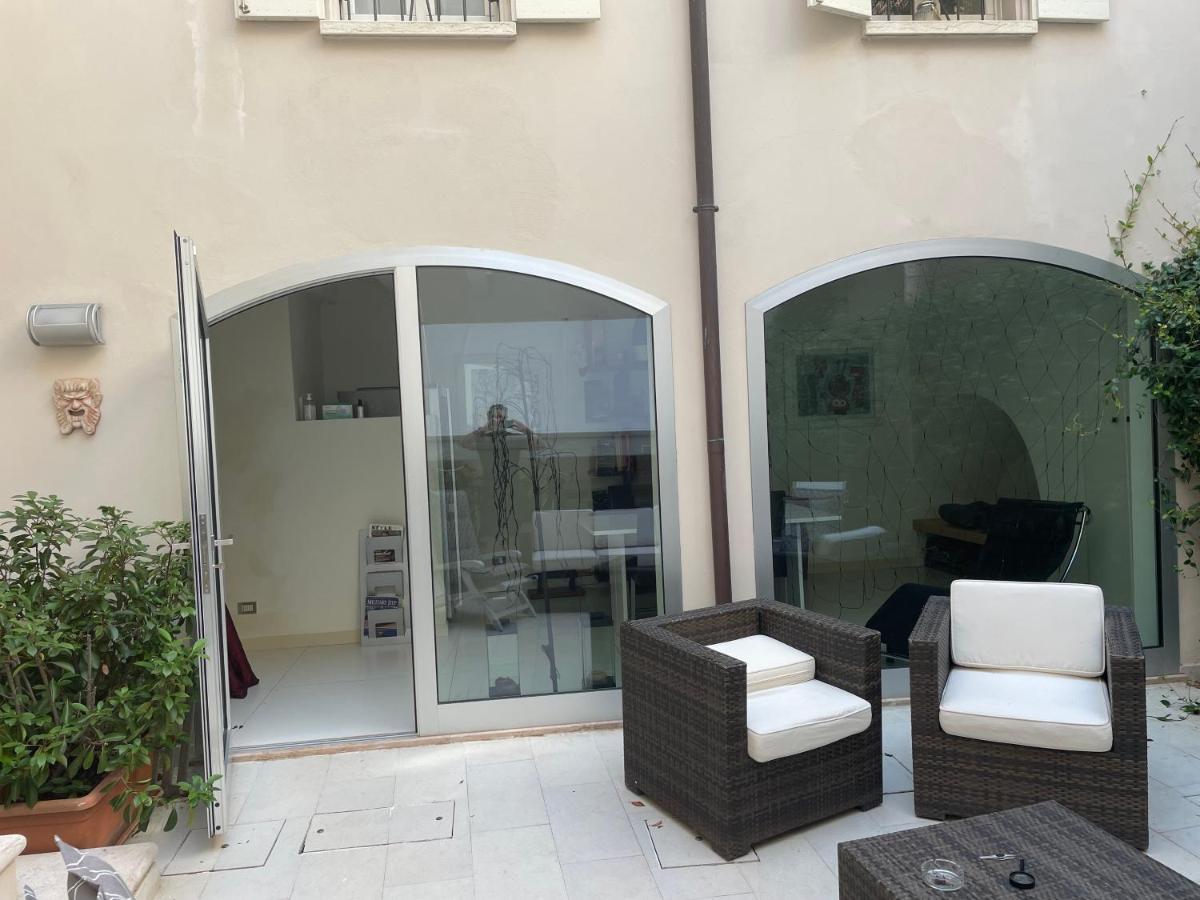 Cuor Di Mantova B&B ภายนอก รูปภาพ